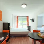 Appart'city Classic 아파트호텔 부르앙브레스